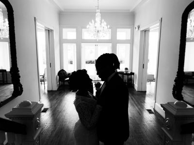 Couple Foyer BW