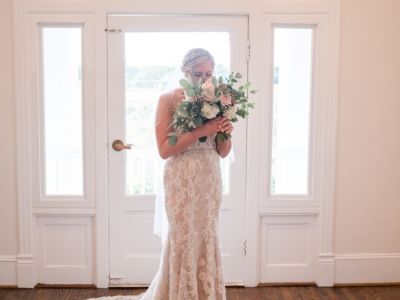 Bride Balcony